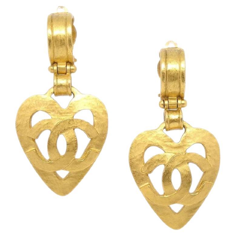 CHANEL CC 24K Gold Tone Metal Heart Evening Dangle Drop Earrings For Sale