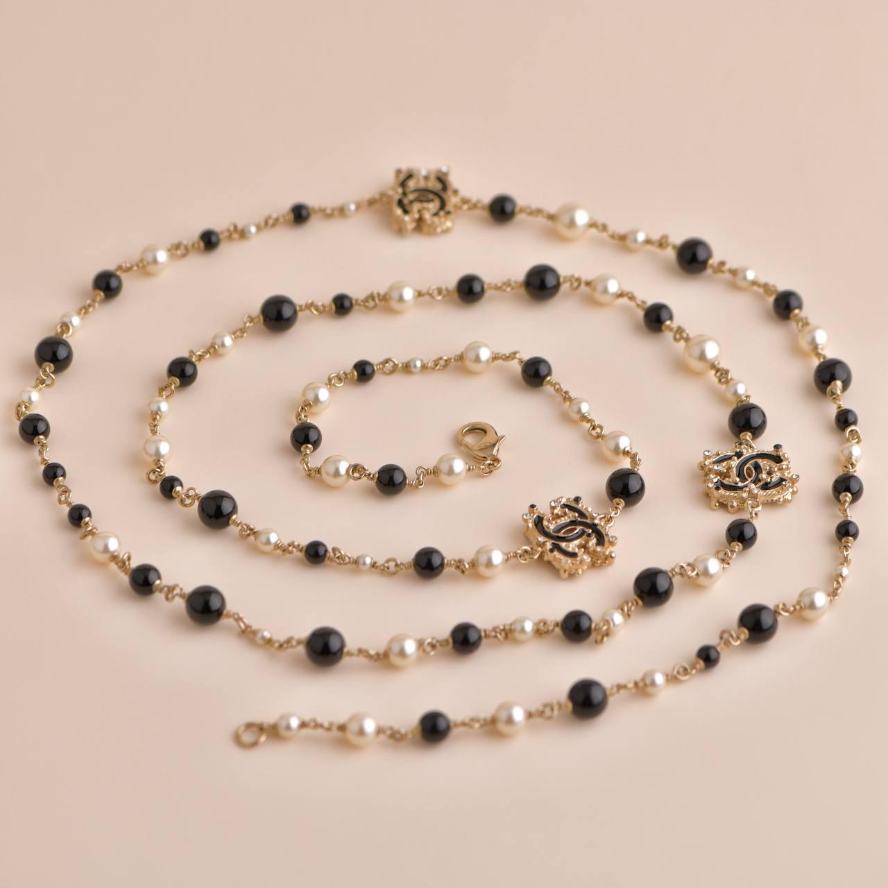 Women's or Men's Chanel CC 3 Logos Crystal Pearl & Beaded Long Necklace