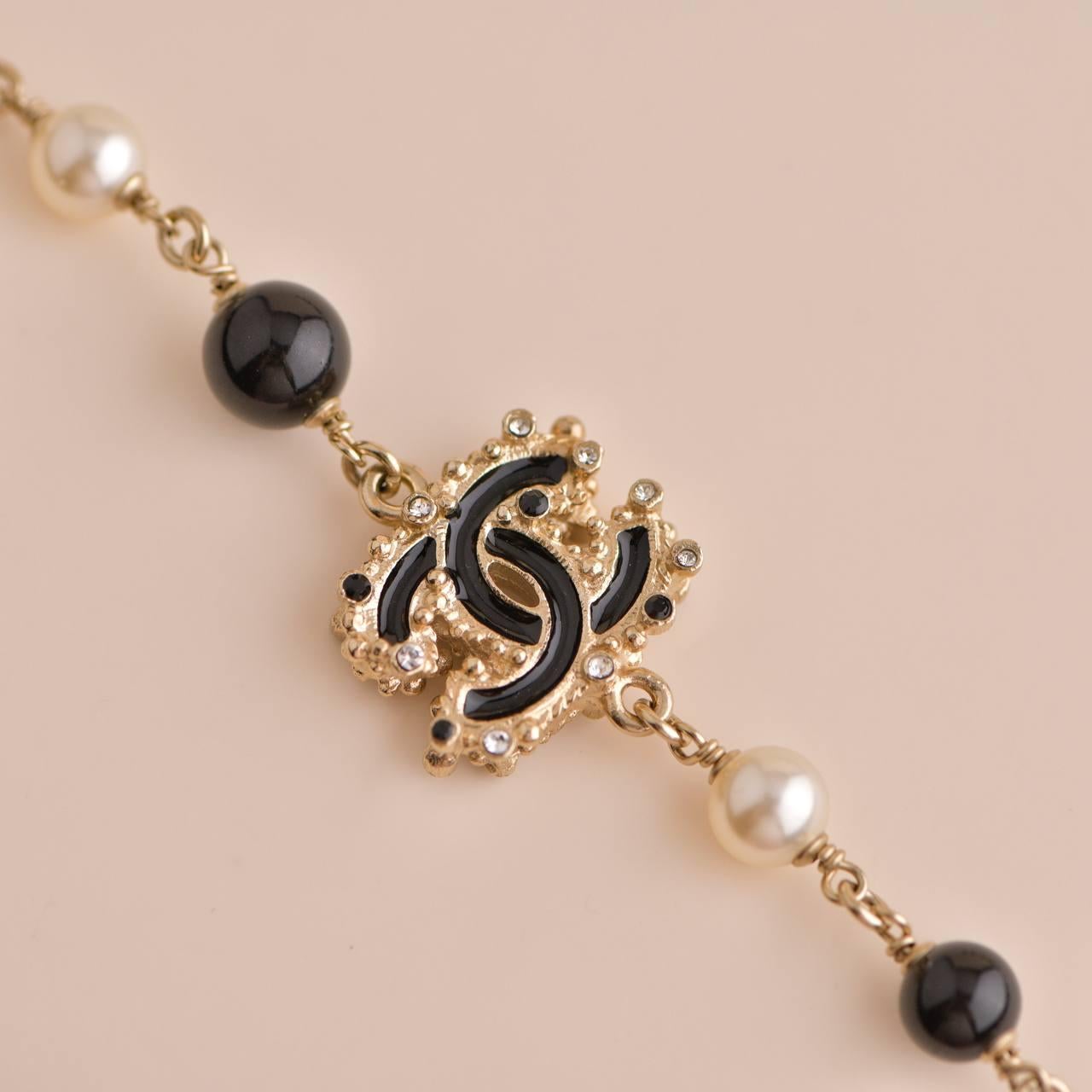 Chanel CC 3 Logos Crystal Pearl and Beaded Long Necklace For Sale at ...
