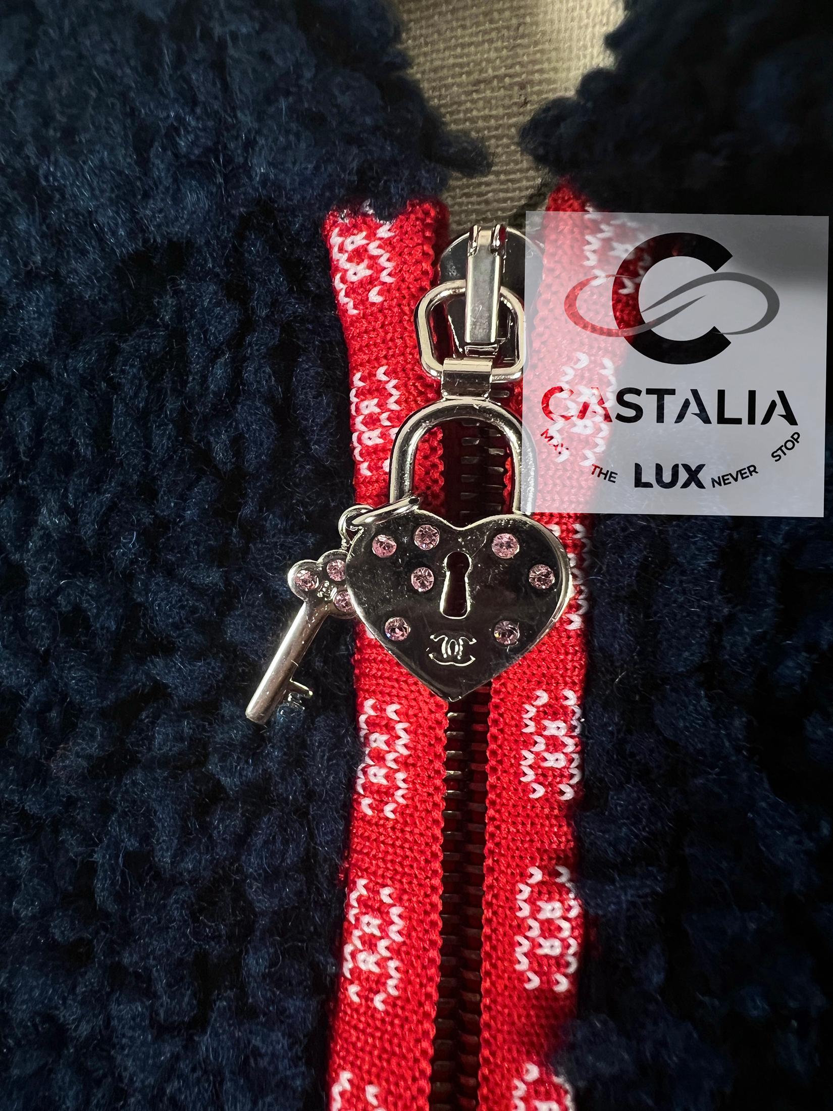 Chanel CC Apres Ski Teddy Bomber Giacca 34 FR in vendita 6