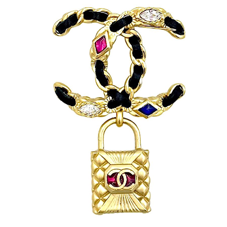 Chanel CC Bag Golden Brooch at 1stDibs