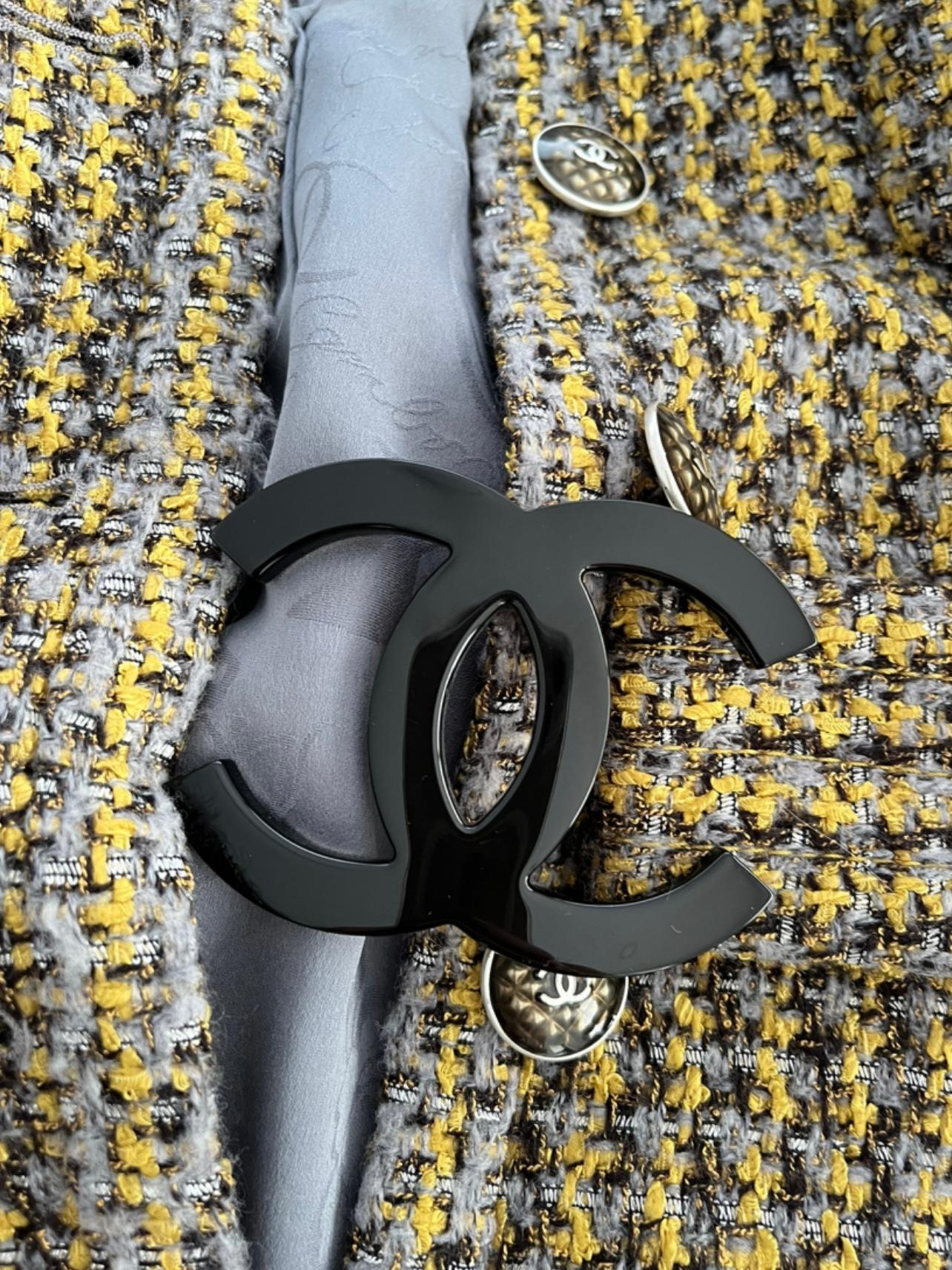 Women's or Men's Chanel New CC Belted Lesage Tweed Jacket