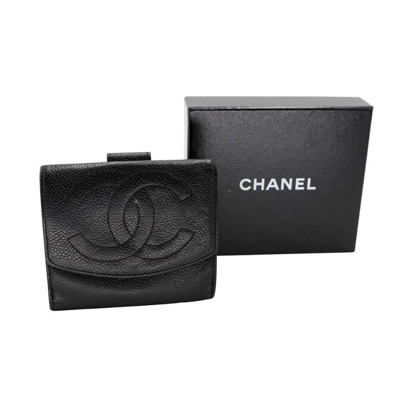 Chanel CC Bifold Ledertasche in Kaviar CC-W0128P-0008 im Zustand „Gut“ im Angebot in Downey, CA