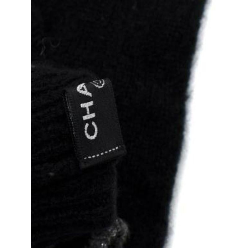 Chanel CC Black and Grey Cashmere Scarf and Gloves For Sale 6