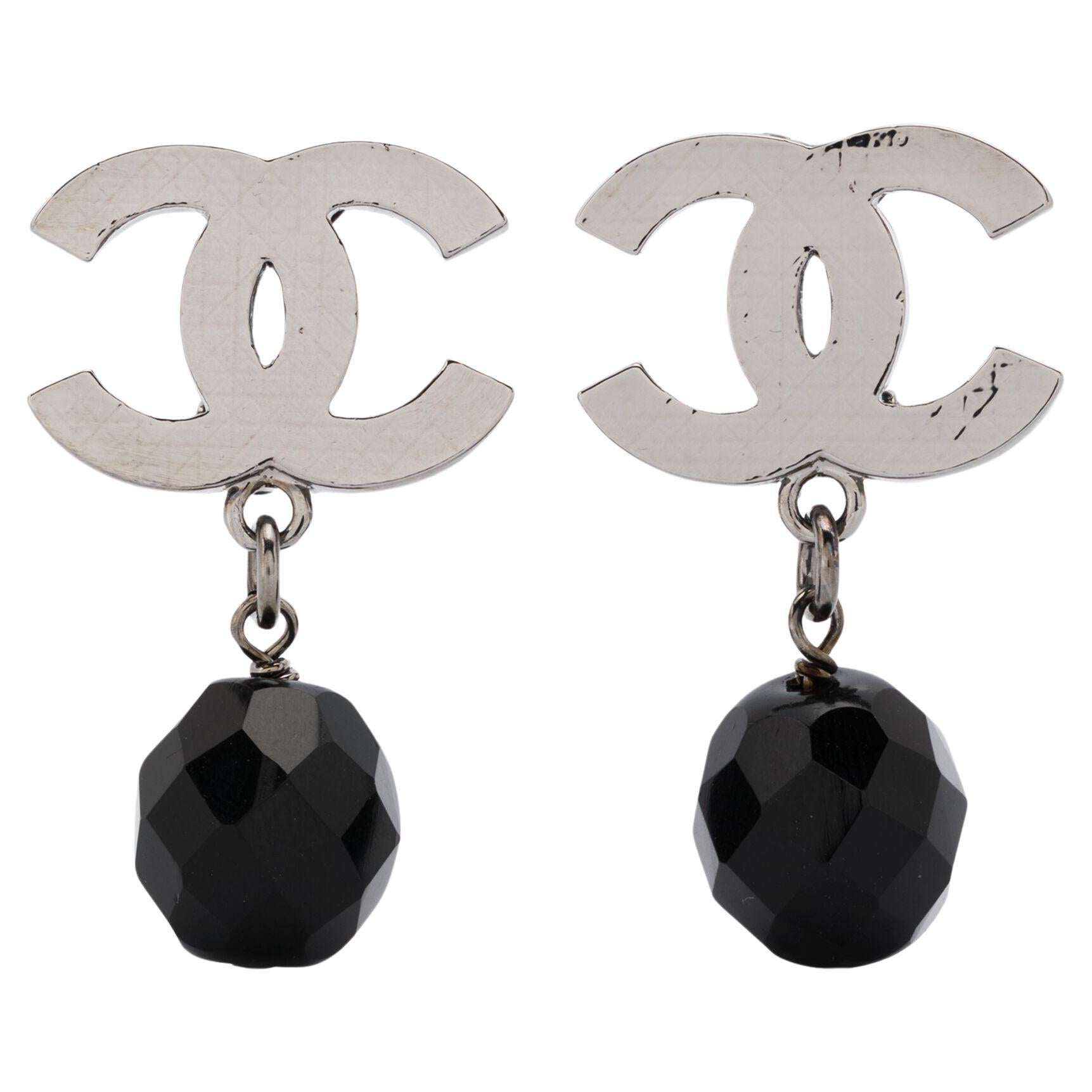 Chanel CC Black Bead Clip-On Earrings For Sale