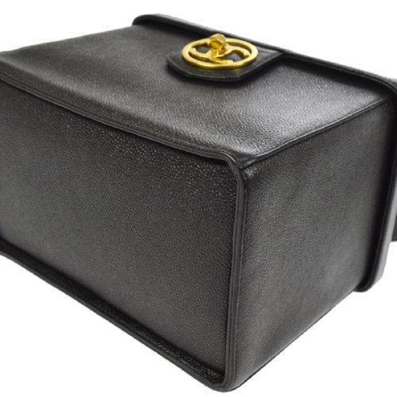 CHANEL CC Schwarze Kaviar Leder Gold Kosmetik-Reise-Schmink-Top Handle Bag im Angebot 2