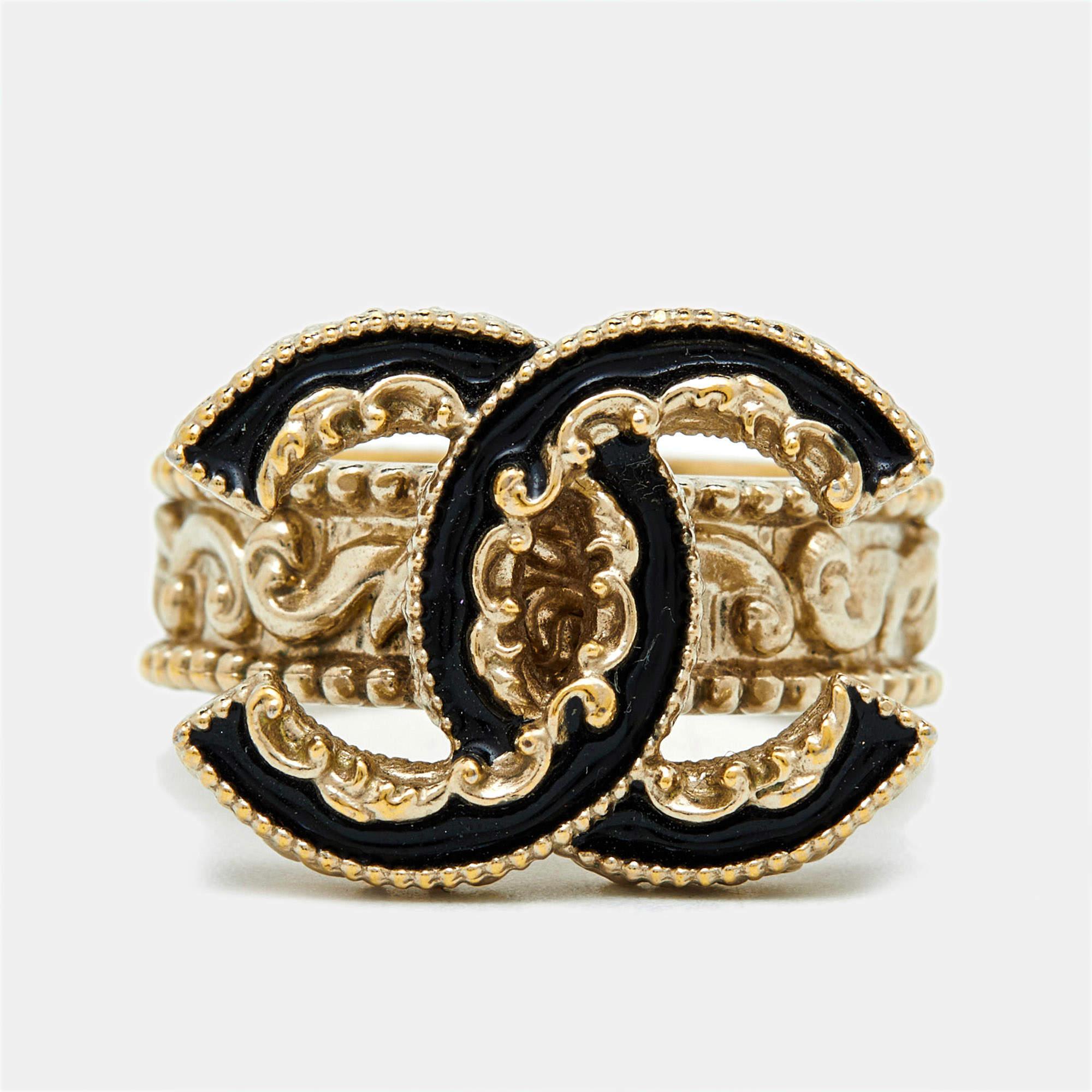 Women's Chanel CC Black Enamel Gold Tone Cocktail Ring Size 52