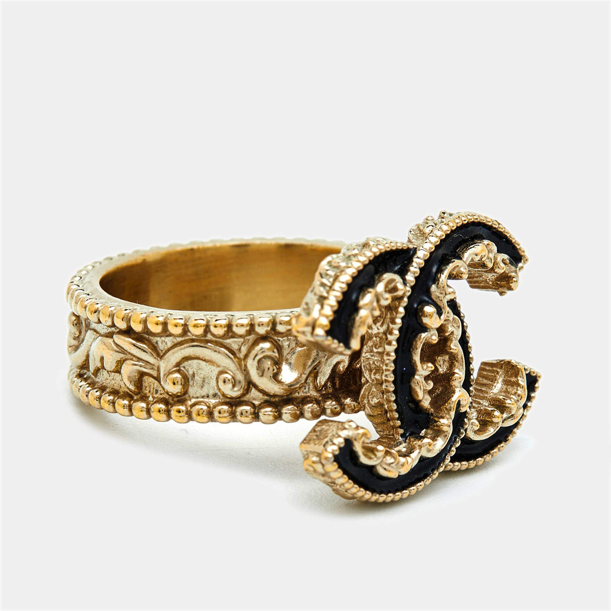 Chanel CC Black Enamel Gold Tone Cocktail Ring Size 52 1