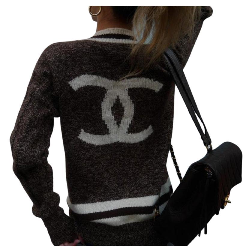 Pre-Owned Vintage Condition
From 1998 Collection
100% Cashmere
Size FR 38
100% Authenticity Guaranteed by NEWFOUND LUXURY