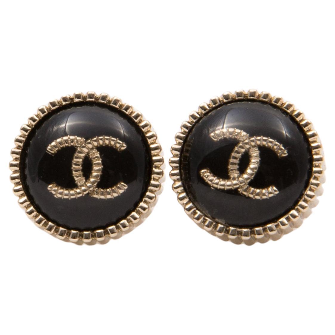 Chanel CC Black Round Earrings