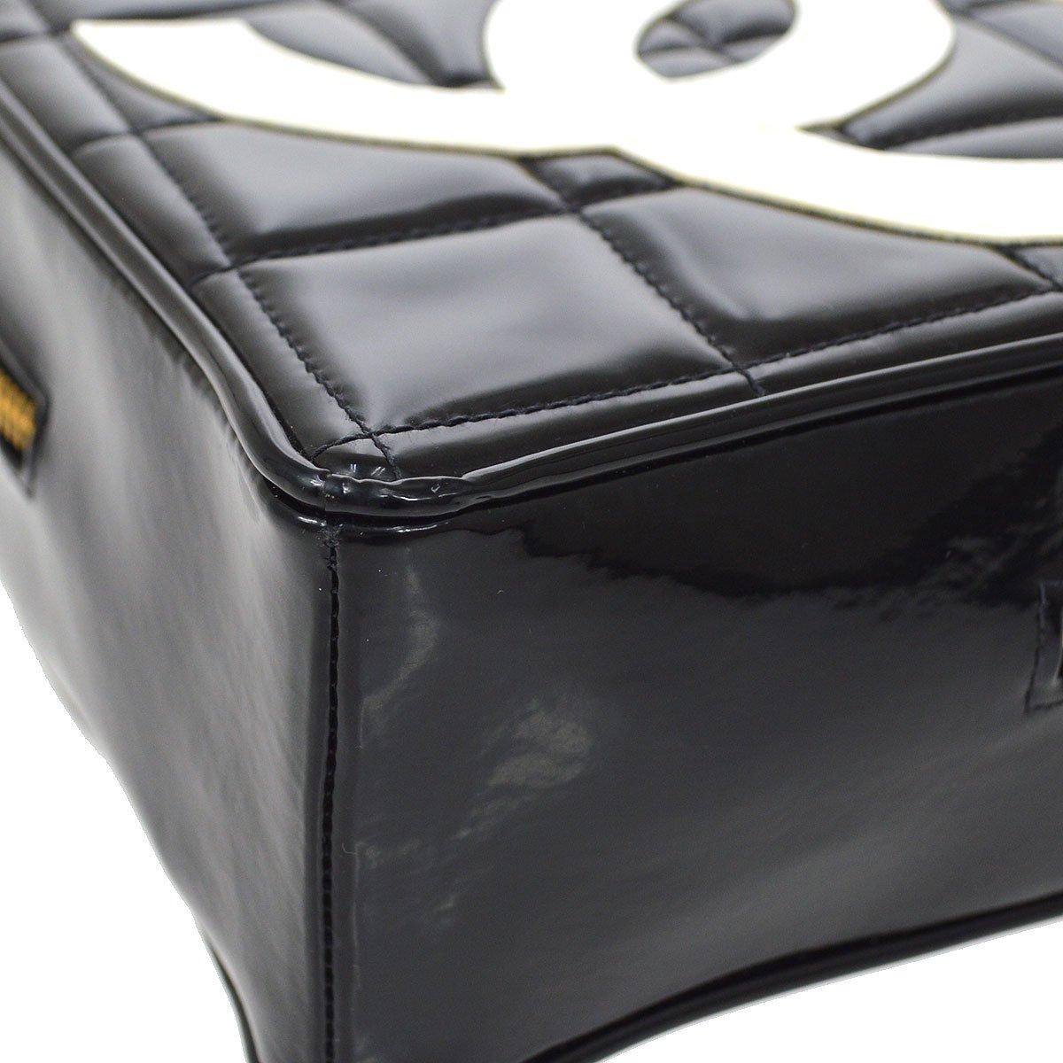 Women's CHANEL CC Black White Patent Leather Heart Vanity Top Handle Satchel Bag