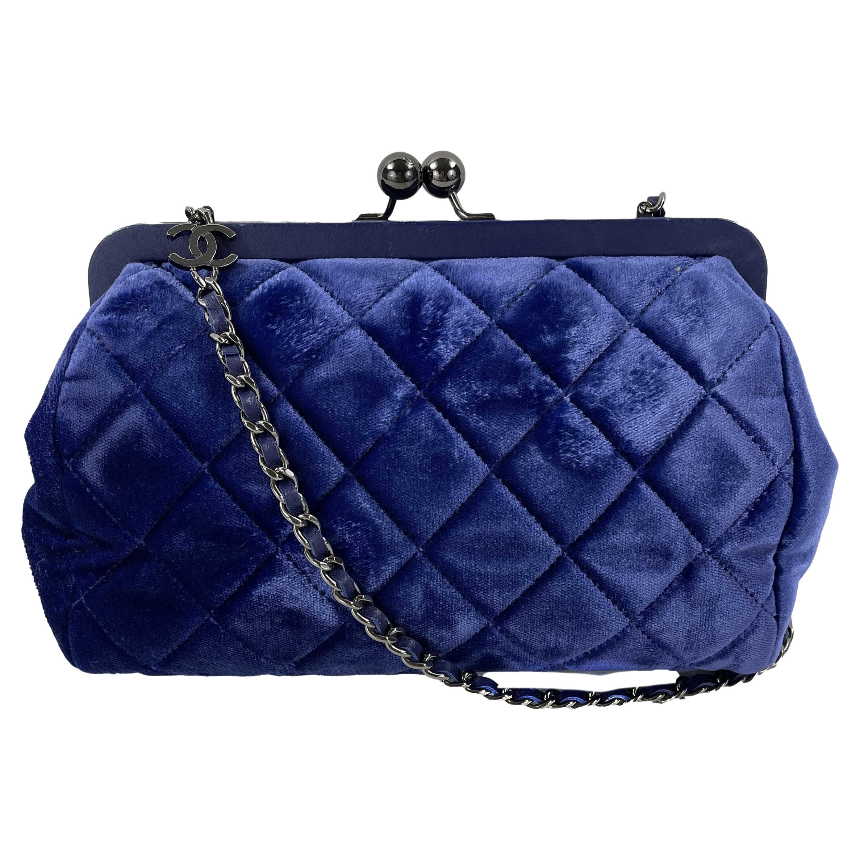 CHANEL- CC Blue Kiss-lock Velvet Quilted Stitched Clutch / Crossbody