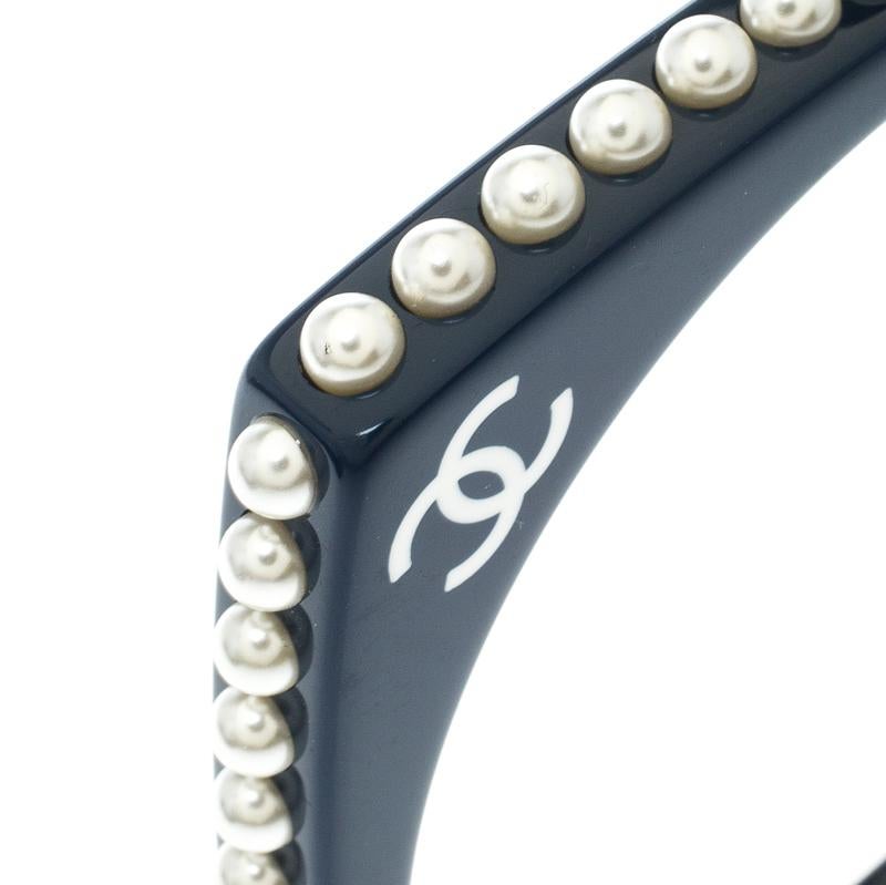 Contemporary Chanel CC Blue Resin Faux Pearl Square Bangle Bracelet