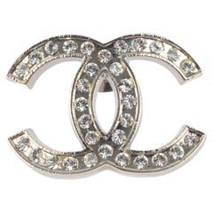 Chanel cc brooch 2003