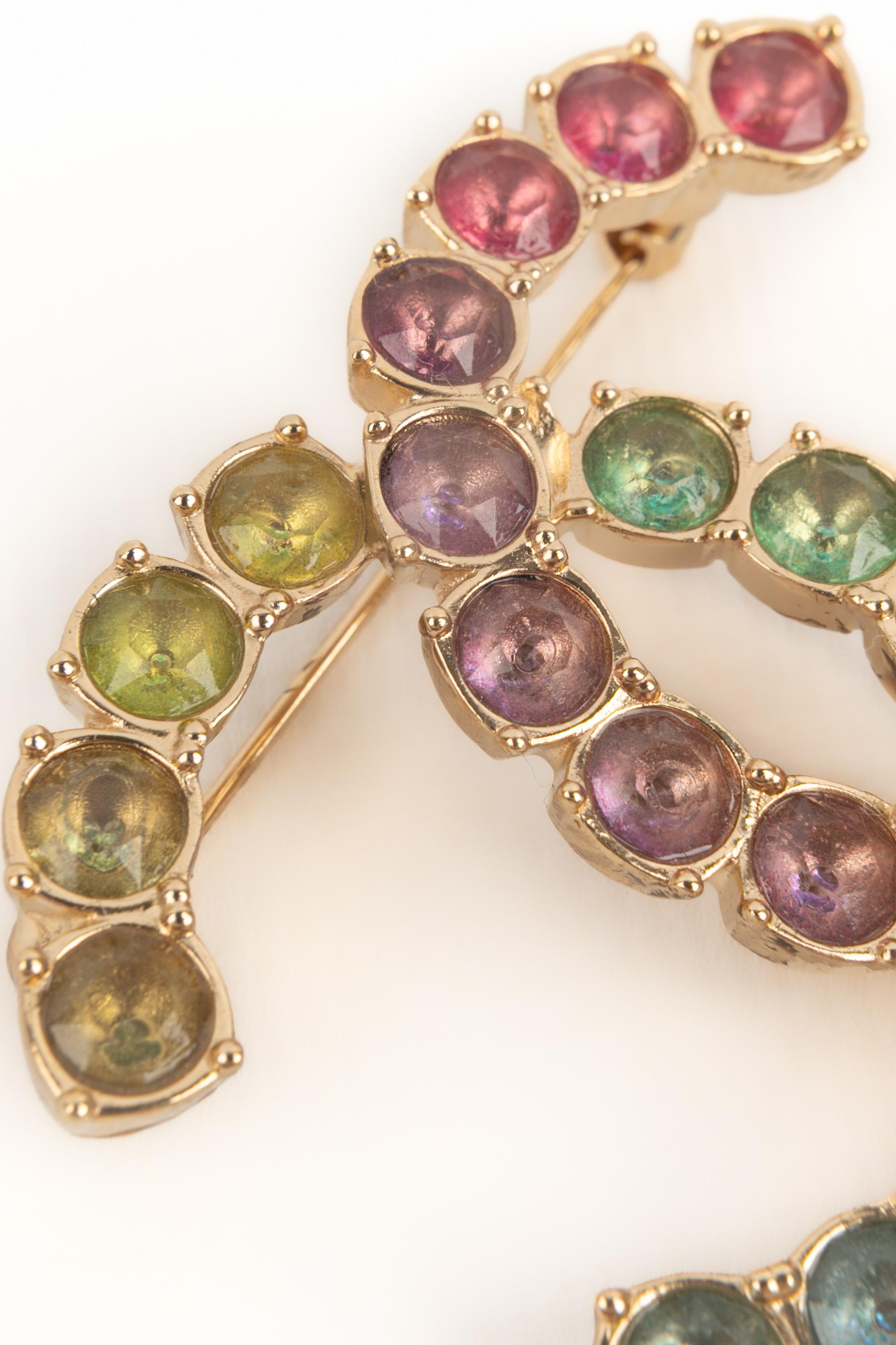 Chanel cc brooch 2024 In Excellent Condition For Sale In SAINT-OUEN-SUR-SEINE, FR