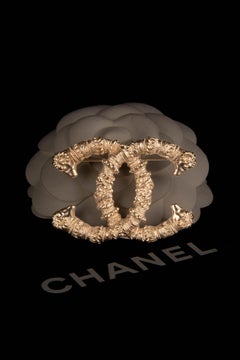 Chanel cc brooch Cruise 2018 by Karl Lagerfeld
