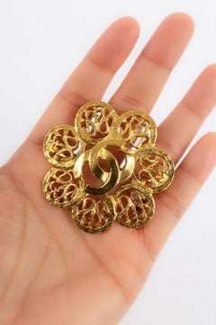 Chanel CC Brooch in Gilded Metal, Fall 1995