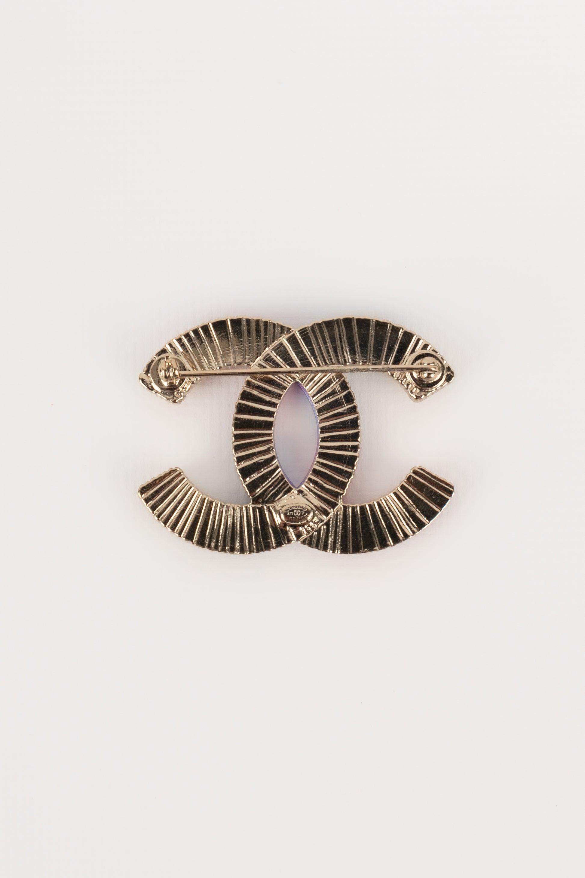 Chanel CC Brooch with Multicolored Resin, 2017 In Excellent Condition In SAINT-OUEN-SUR-SEINE, FR