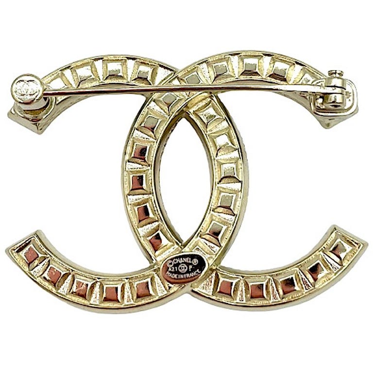 CHANEL Swarovski Crystal CC Logo Brooch Pin Gold