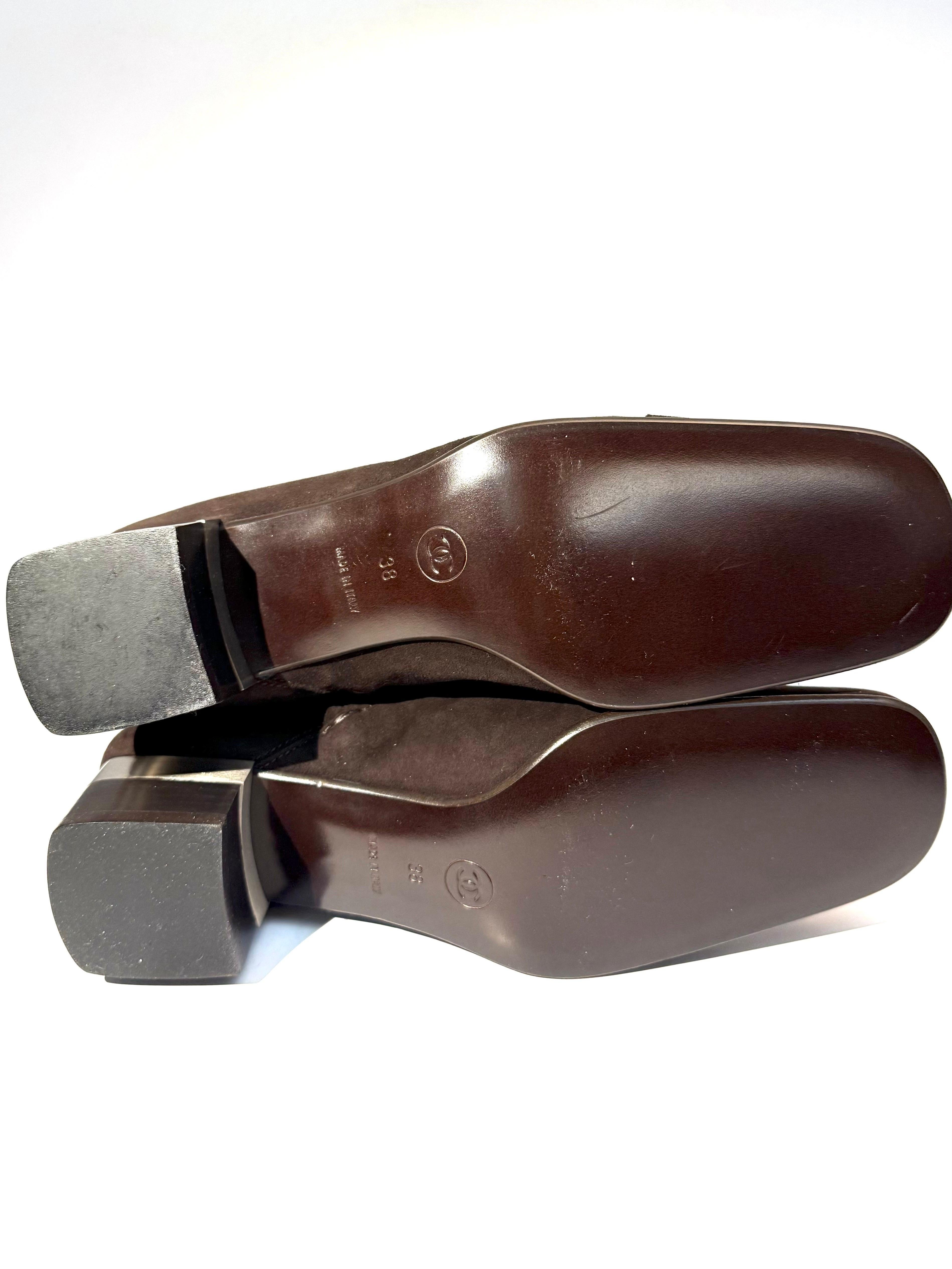 Chanel CC brown suede boots For Sale 1