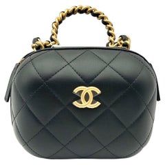 Chanel CC Bubble Vanity Case with Chain Quilted Lambskin Small Black Handbag