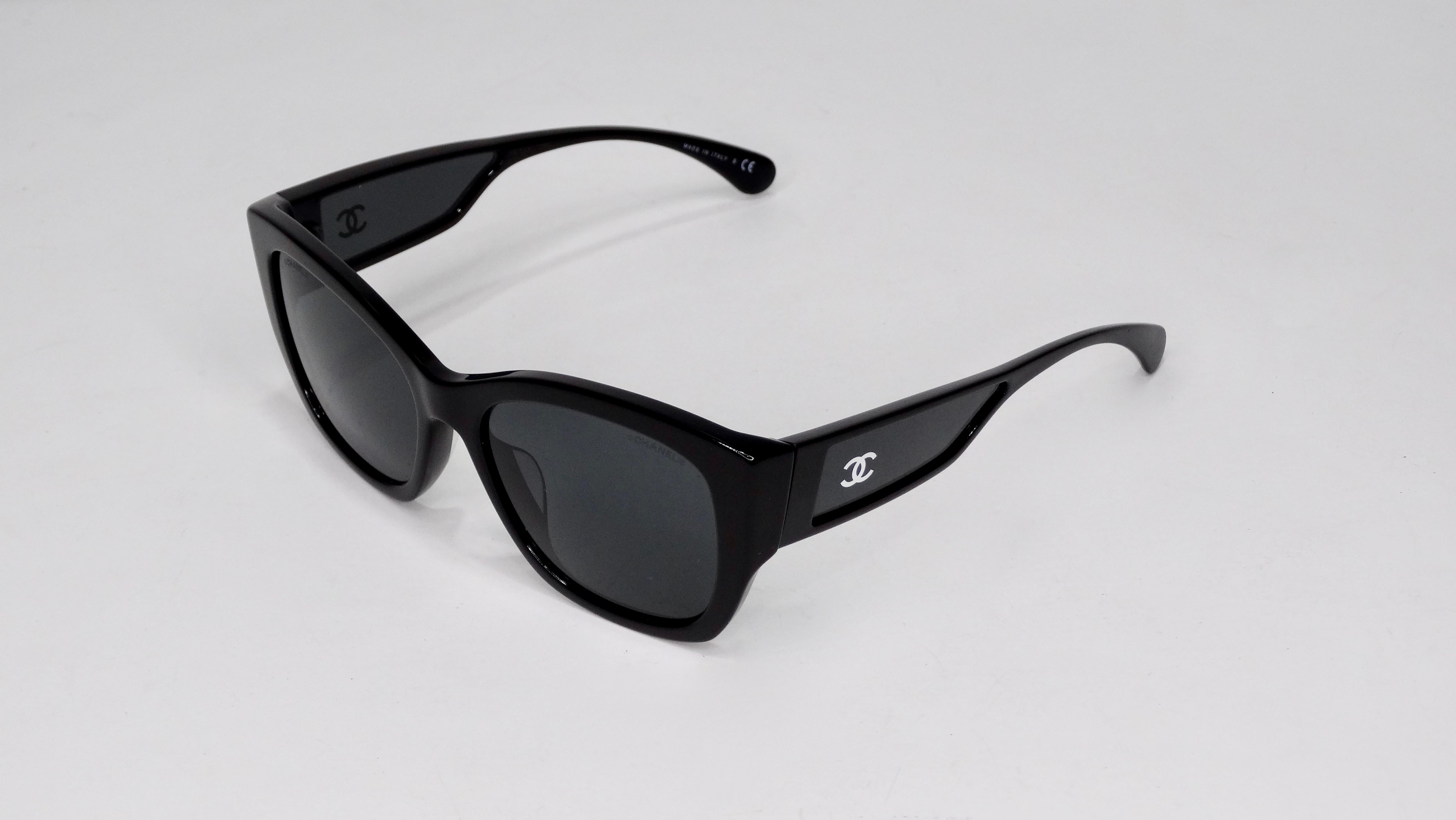 chanel butterfly glasses