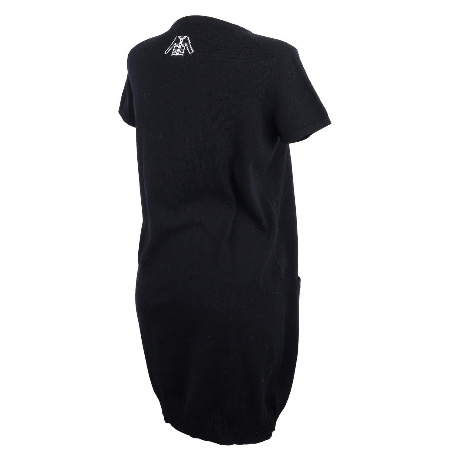 Chanel CC Button Knit Cashmere Dress Nero Taglia 42 US10 in vendita 4