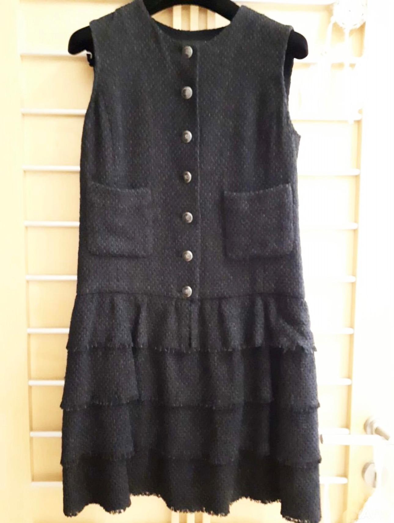 Chanel CC Buttons Black Ribbon Tweed Dress For Sale 2