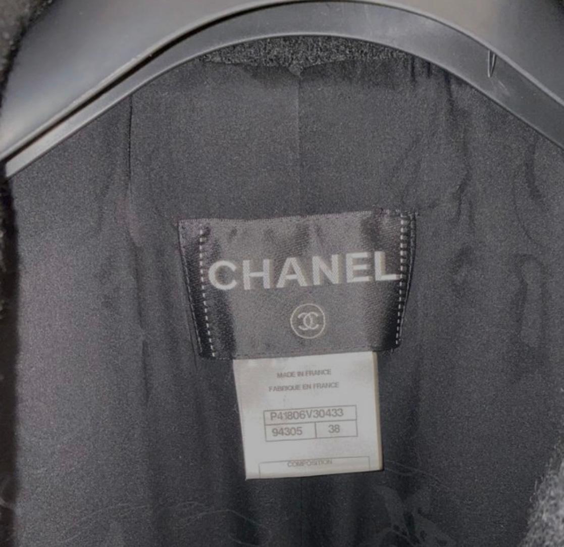 Chanel CC Buttons Black Tweed Jacket For Sale 1