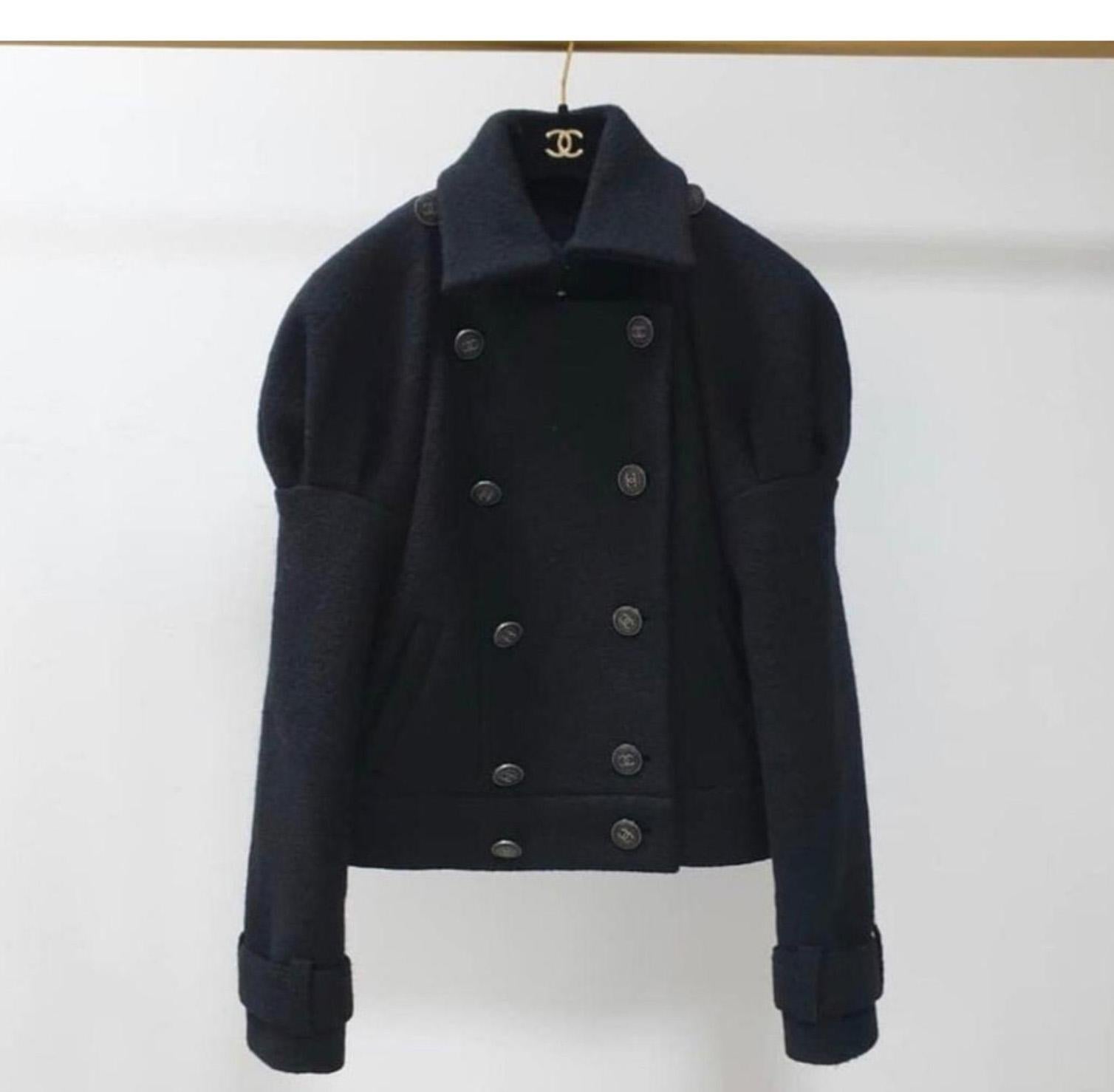 Chanel CC Buttons Black Tweed Jacket For Sale 3