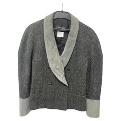 Chanel CC Buttons Graue Tweed-Jacke mit Wildleder-Akzenten
