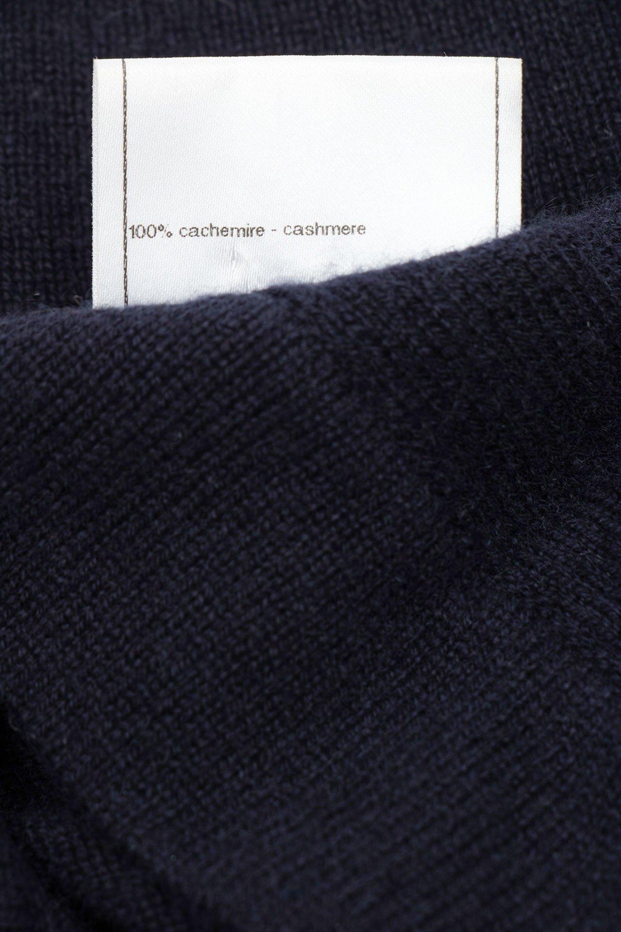 Women's or Men's Chanel CC Buttons Long Cashmere Vest For Sale