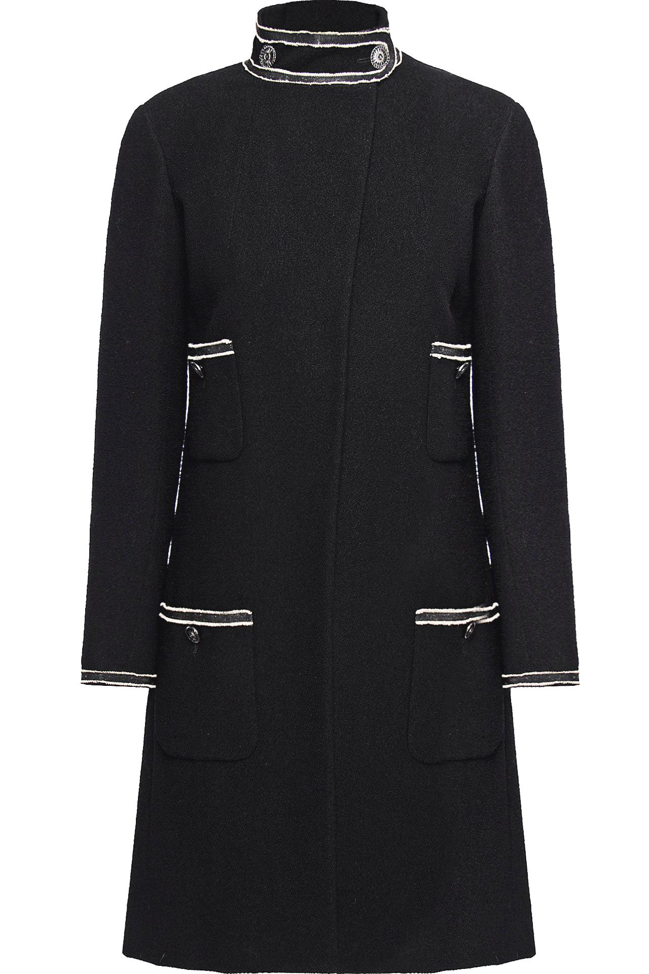 Chanel CC Buttons Paris / Singapore Runway Black Tweed Coat For Sale 4