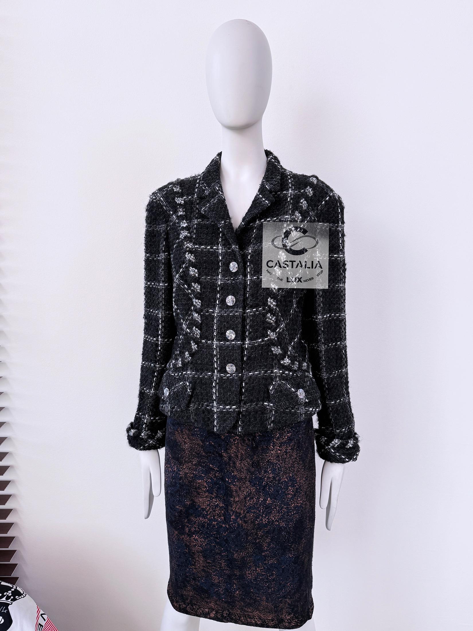 Chanel CC Buttons Timeless Black Tweed Jacket 40 FR For Sale 4