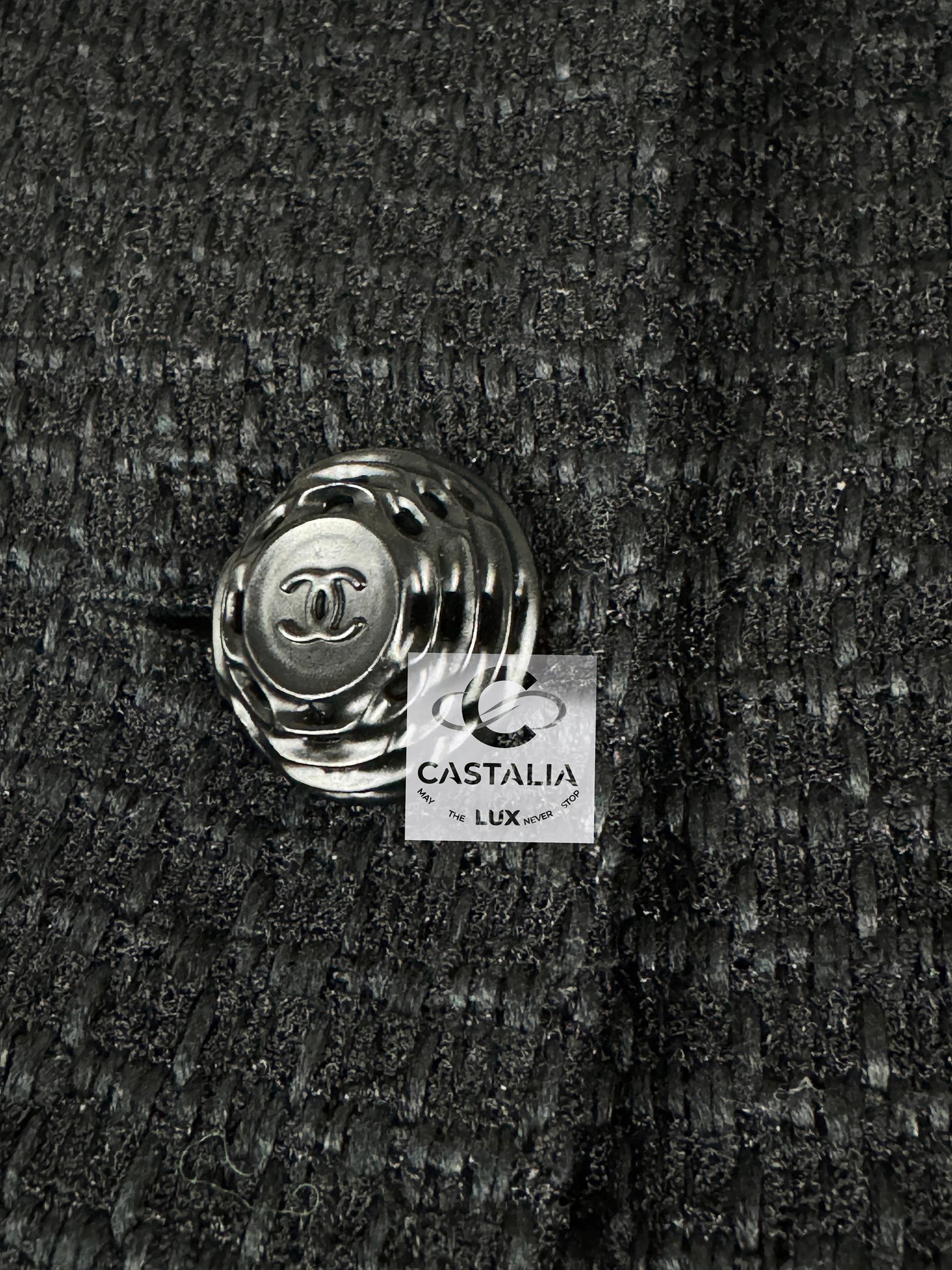 Chanel CC Camellia Buttons Black Tweed Jacket 4