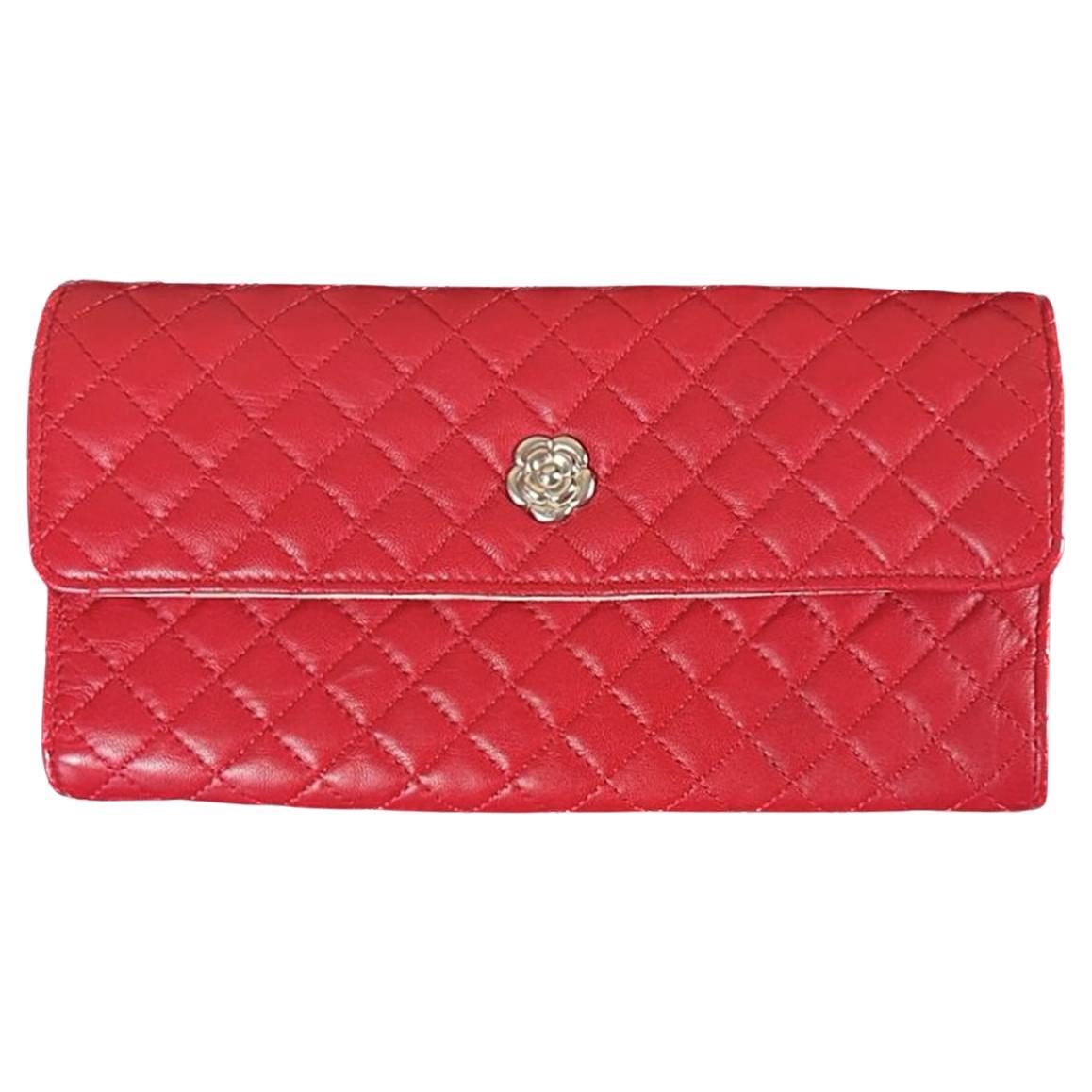 Chanel CC Camellia Red Quilted Clutch For Sale