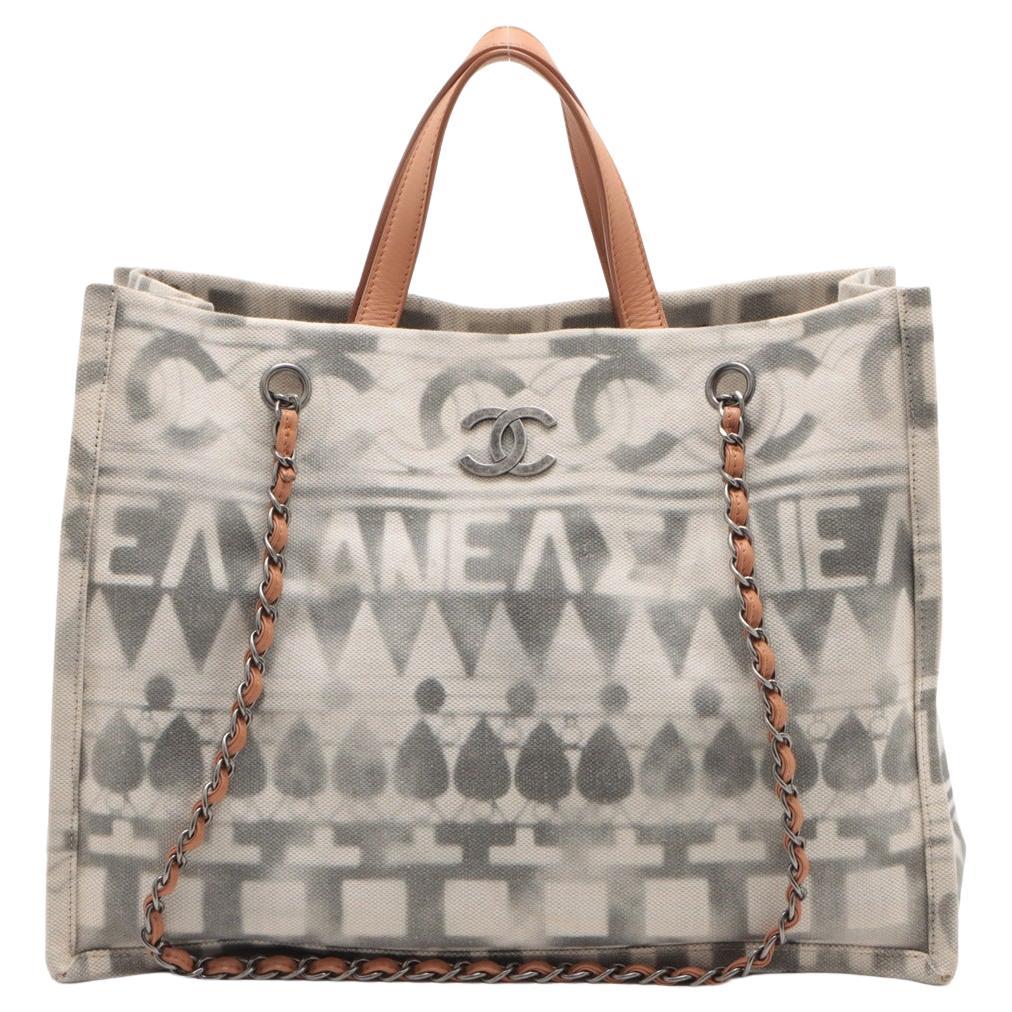 Chanel CC Canvas & Leather Chain Tote Bag Gray x White For Sale