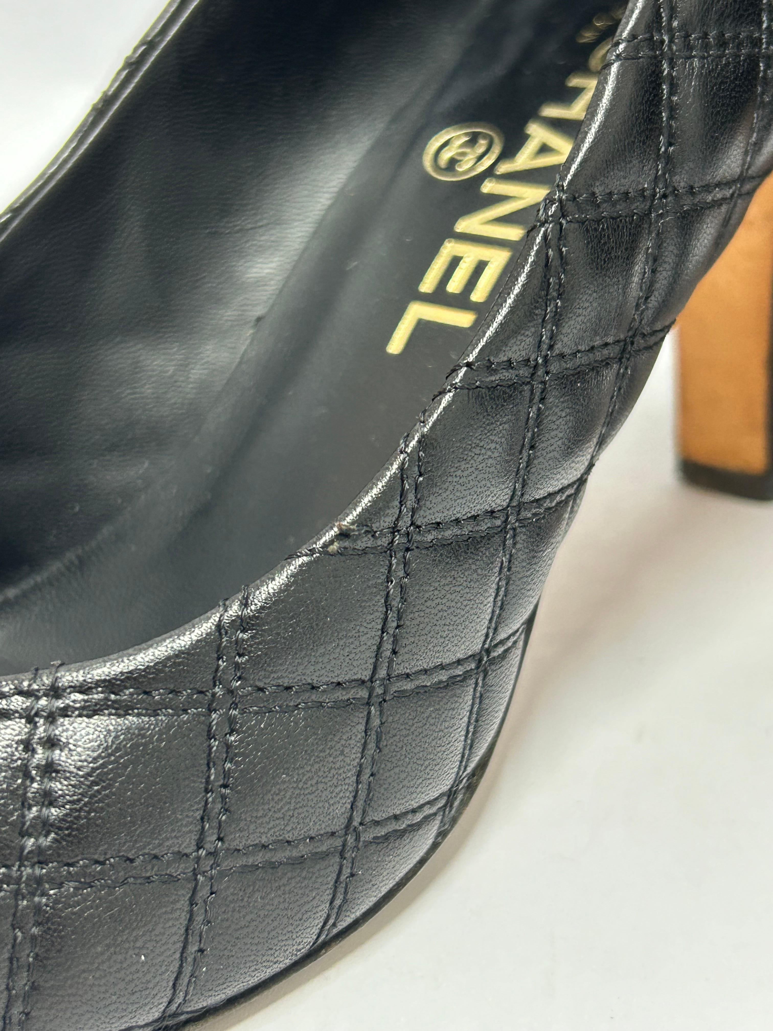 Chanel CC Cap Toe Pumps EU 36 5