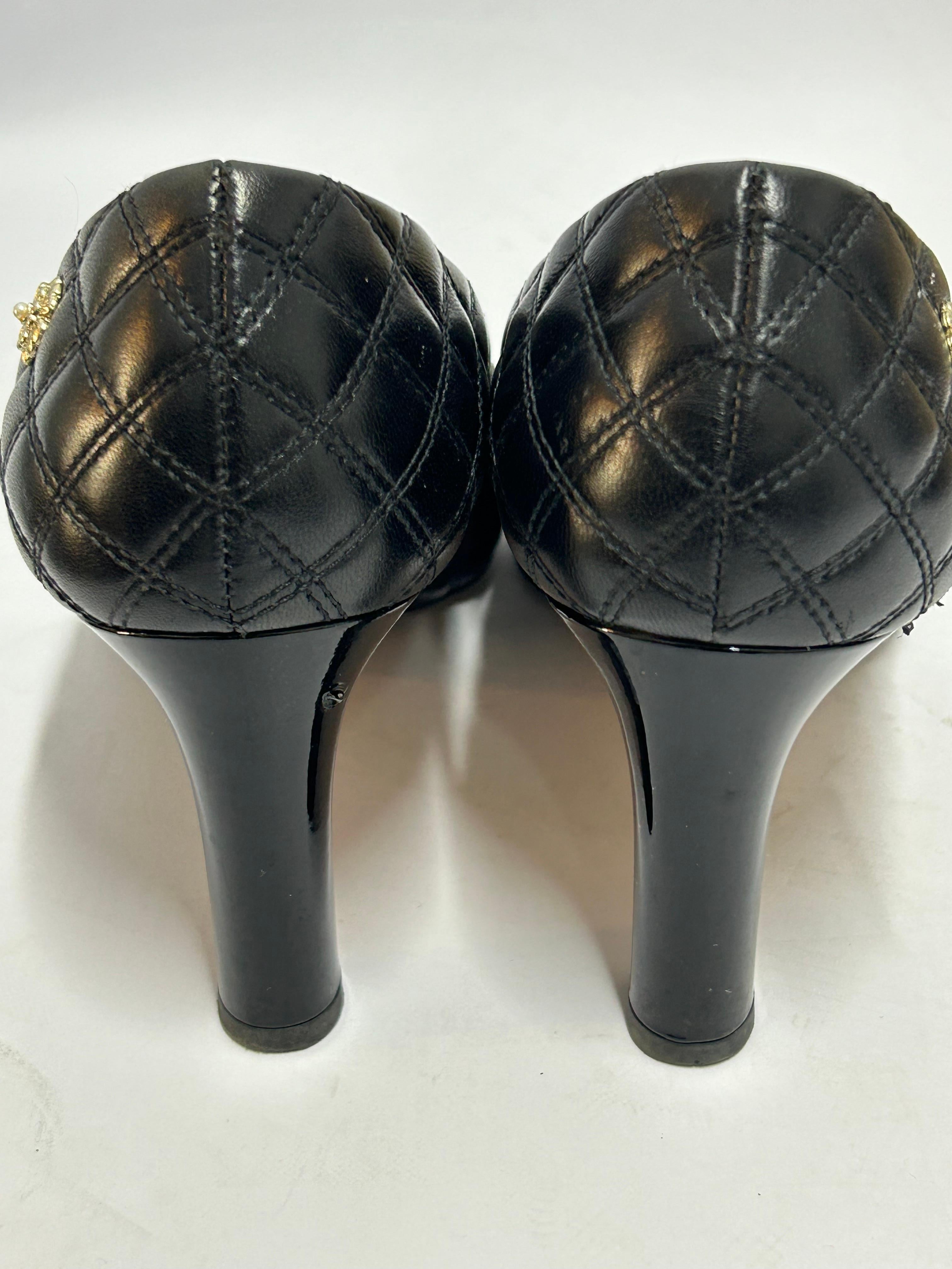 Chanel CC Cap Toe Pumps EU 36 3