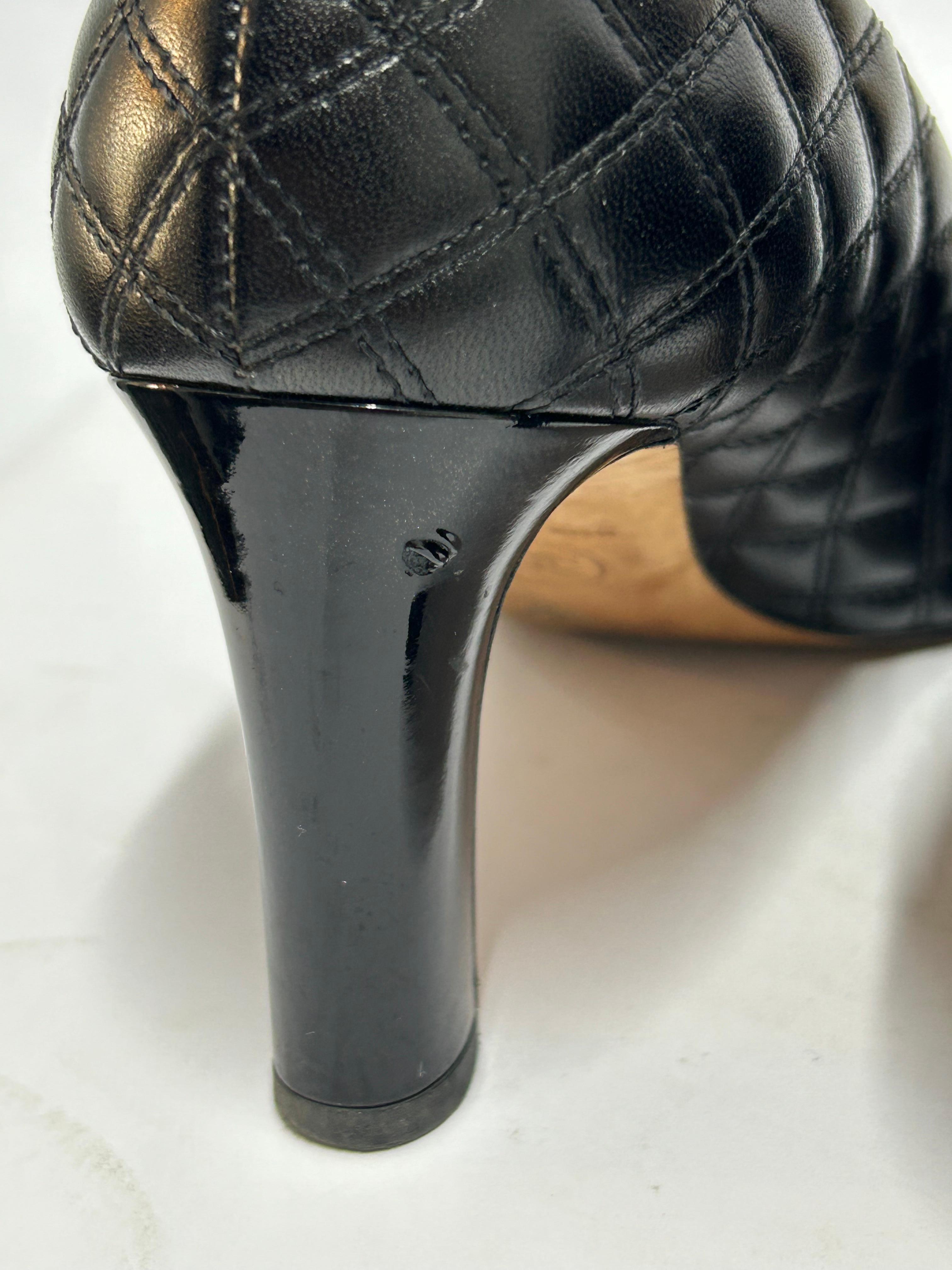 Chanel CC Cap Toe Pumps EU 36 4