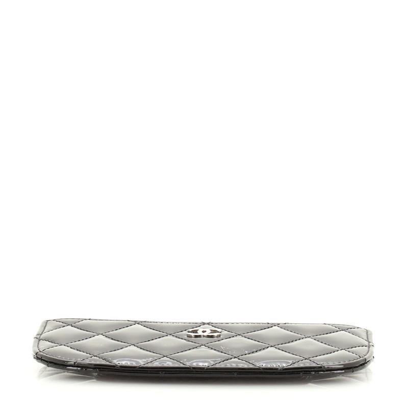 Chanel CC Card Holder Quilted Patent In Good Condition In NY, NY
