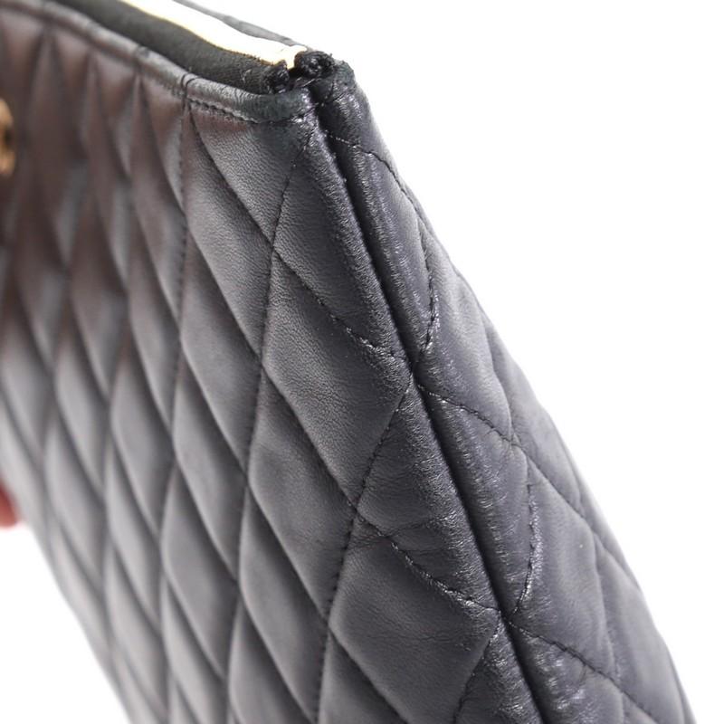 Chanel CC Casino O Case Clutch Quilted Lambskin Large  In Good Condition In NY, NY
