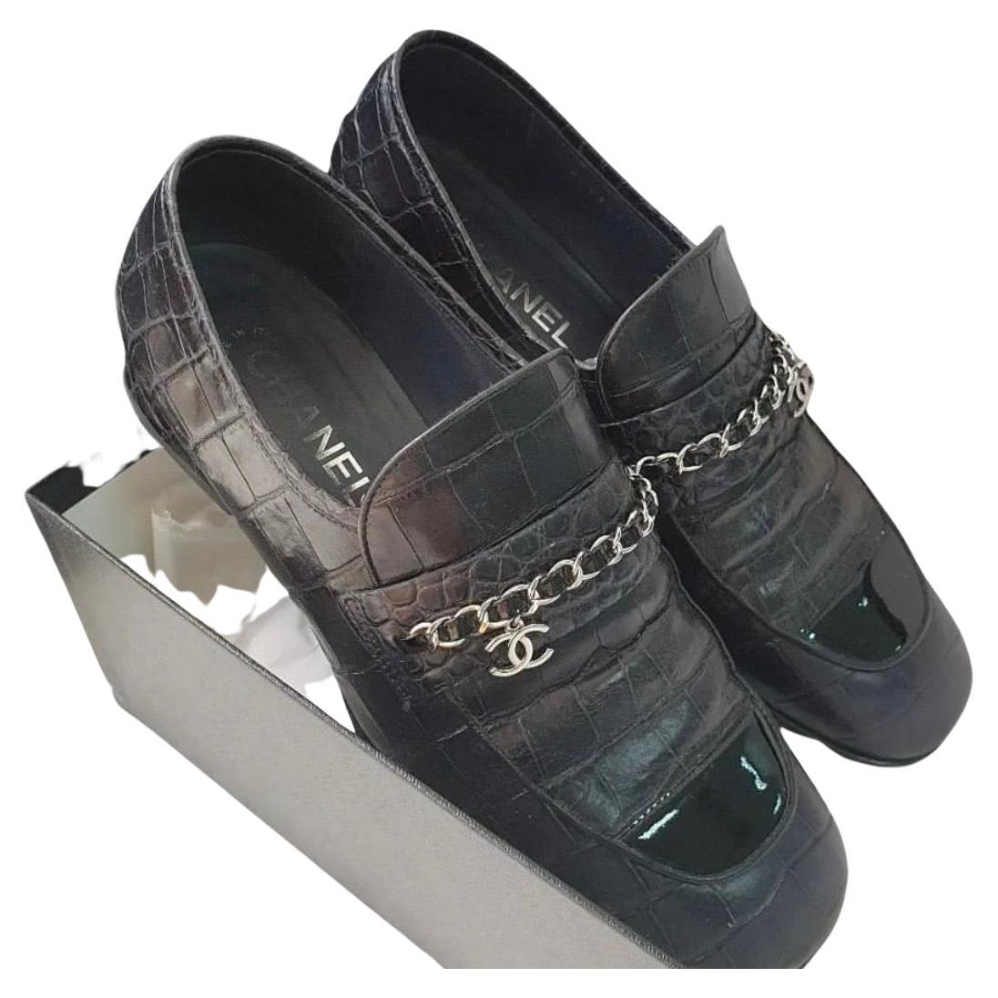 CHANEL CC Chain Crocodile Embossed Patent Leather Loafers  