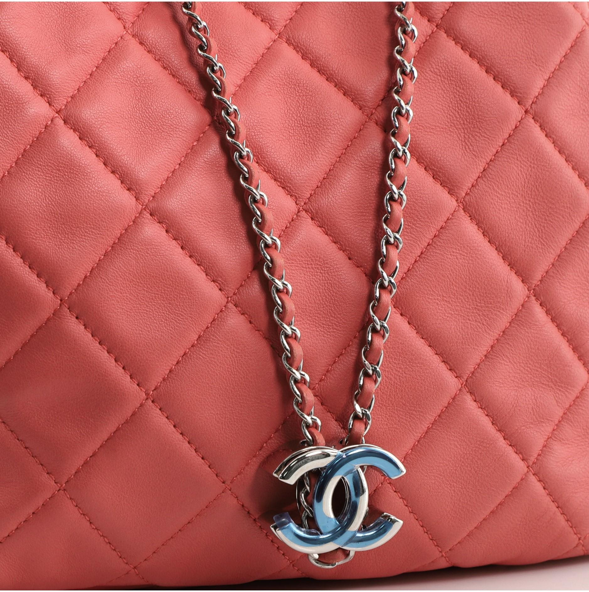Chanel CC Kette Drawstring Bucket Bag gesteppt Lammfell klein 3
