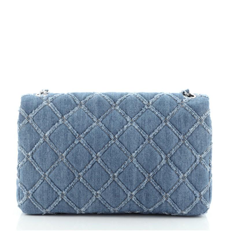 Chanel CC Chain Flap Borsa trapuntata in denim Jumbo In condizioni buone a NY, NY