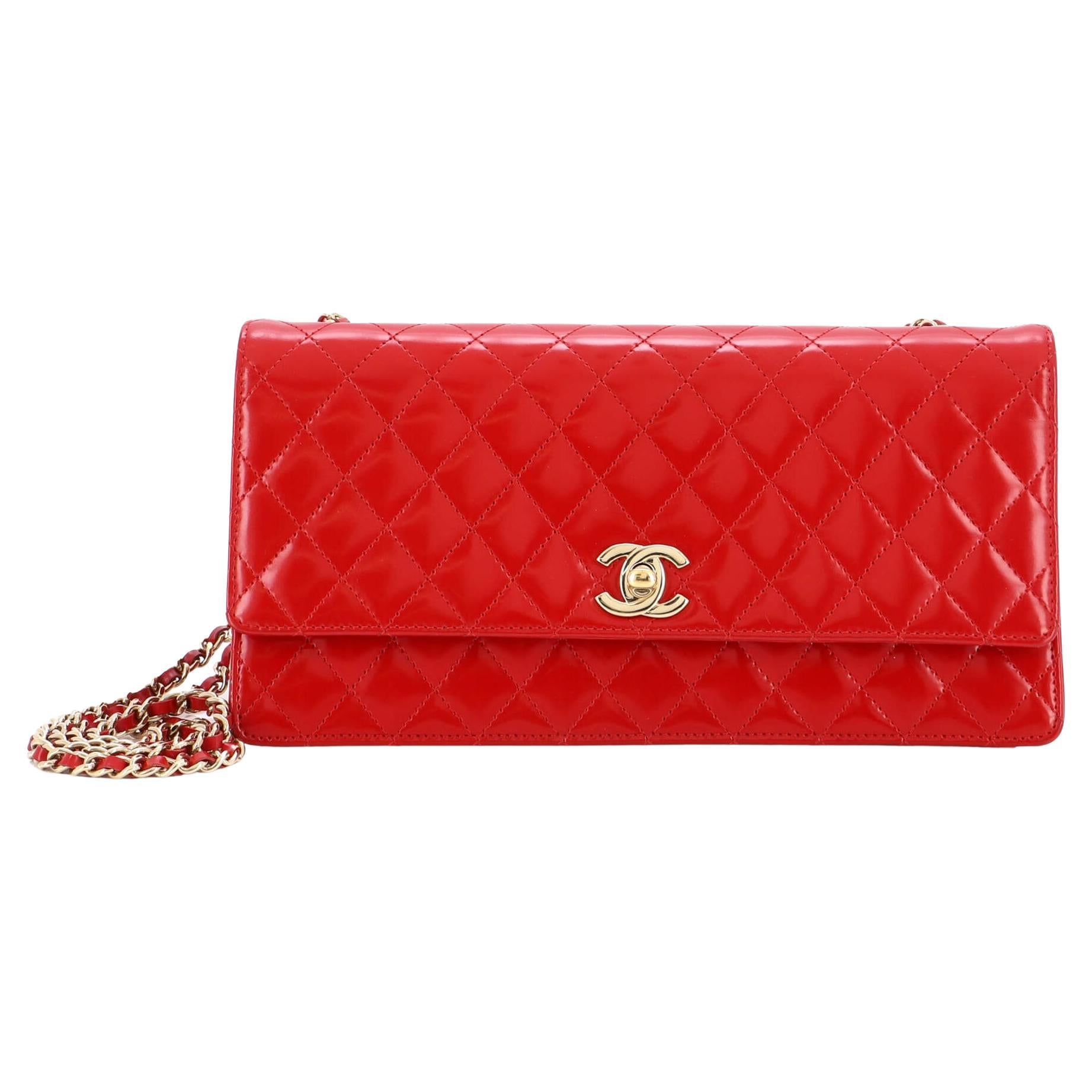 Chanel CC Chain Flap Bag Quilted Patent East West For Sale at 1stDibs