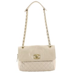 Chanel CC Chain Flap Gestepptes glasiertes Kalbsleder Medium