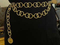 CHANEL CC Cinturón con Medallón de Cadena 1985
