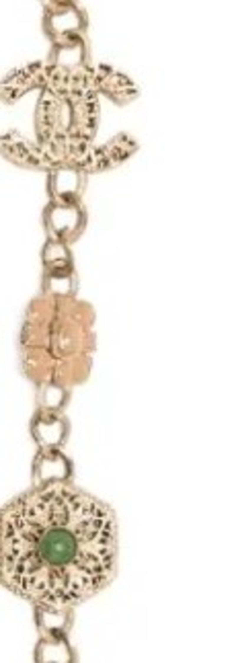 Women's or Men's Chanel CC chain necklace For Sale
