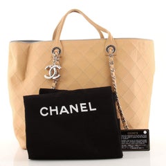 Chanel CC Charm Chain Einkaufstasche aus gestepptem Kalbsleder XL